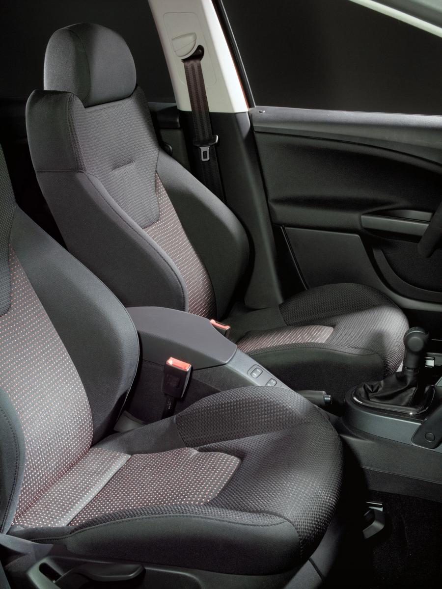  Seat Altea XL 2006 года  (фото 18 из 134)